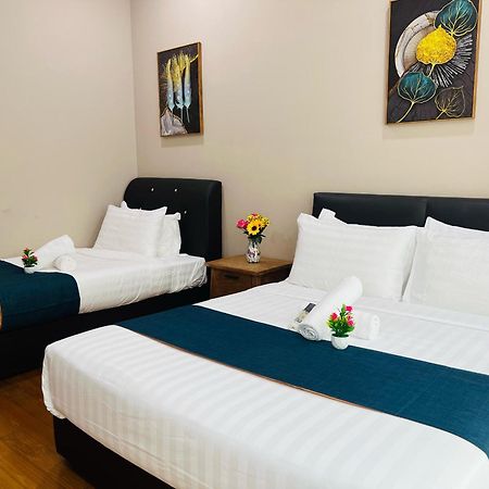 Soho Suites Klcc By Comfort Suites Куала Лумпур Екстериор снимка