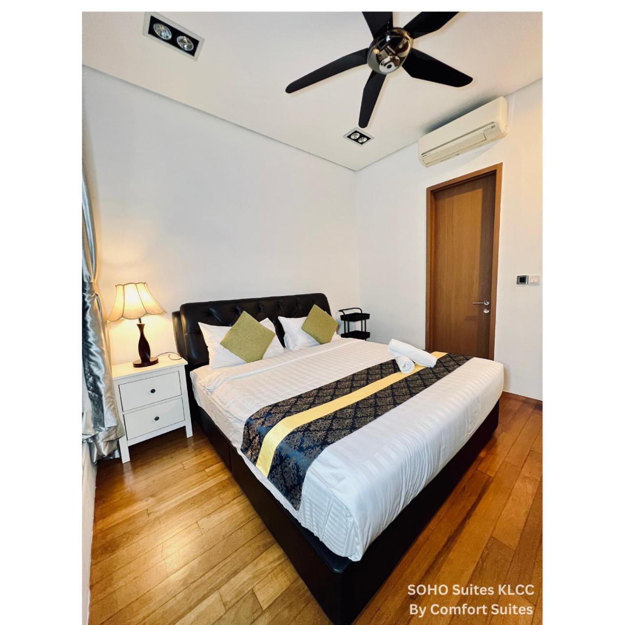 Soho Suites Klcc By Comfort Suites Куала Лумпур Екстериор снимка